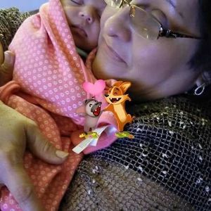 Meet your Posher, Esther